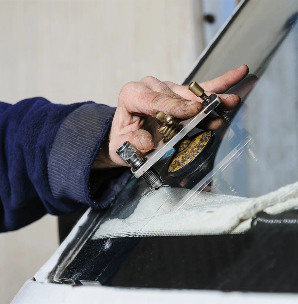 windshield glass chip repair